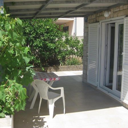 Apartments Marinko Stari Grad  Exterior foto