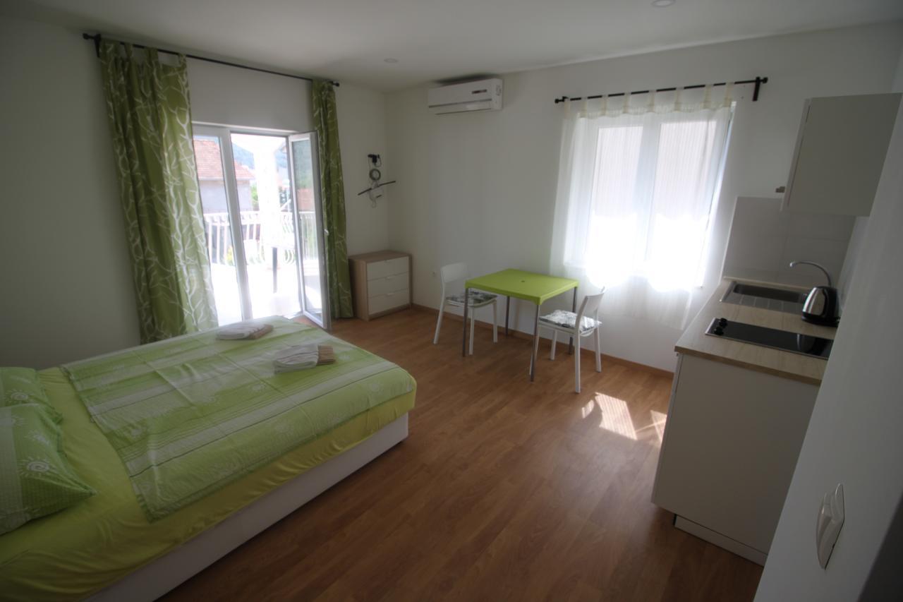 Apartments Marinko Stari Grad  Exterior foto